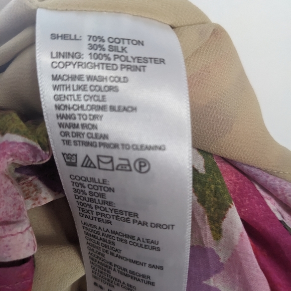 Tommy Bahama floral top - Picture 4 of 4